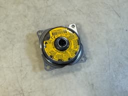 BMW Genuine BMW F / G Series Steering Wheel Inflator Module GDI-0 0589-P1-000228 — thumbnail 1