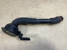 BMW Genuine BMW X5 E70 X6 E71 E72 Filler pipe 61667162586 — thumbnail 8
