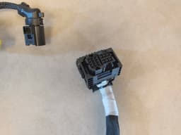 BMW BMW 5 G30 G31 6 G32 GT GENUINE Wiring harness engine injector module 12518581459 — thumbnail 3
