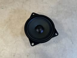 BMW BMW X3 E83 X5 E70 X6 E71 OEM Top HiFi Mid-Range Loud Speaker 4 Ohm 65139151864 — thumbnail 1
