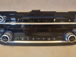 BMW OEM BMW G SERIES G30 G31 G32 G38 RADIO AND CLIMATE A/C CONTROL PANEL HEATED SEAT — thumbnail 5