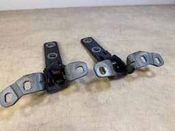 BMW GENUINE BMW X5 E70 LCI Trunk Lid top Hinges Left & Right SET 2 PCS — thumbnail 8
