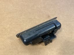 BMW GENUINE BMW X5 E70 E70 LCI X6 E71 E72 Boot lid/tailgate pushbutton 51247118158 — thumbnail 5