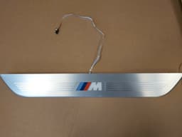 BMW Bmw 7 G12 M trim illuminated entry sill panel kit SET 8061028 8061045 8061046 — thumbnail 6