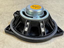 BMW BMW X5 E70 X6 E71 OEM Top HiFi Mid-Range Loud Speaker 65139112472 — thumbnail 9