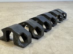 BMW GENUINE BMW X5 E70 Diesel M57N2 Engine Fuel Injector Clamp Flanges 13537792722 — thumbnail 2
