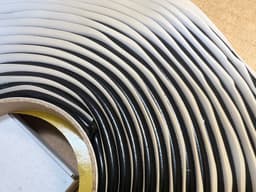 BMW ORIGINAL BMW butyl cord light housing seal tape 2460 7mm x 10m 83195A1B479 — thumbnail 2