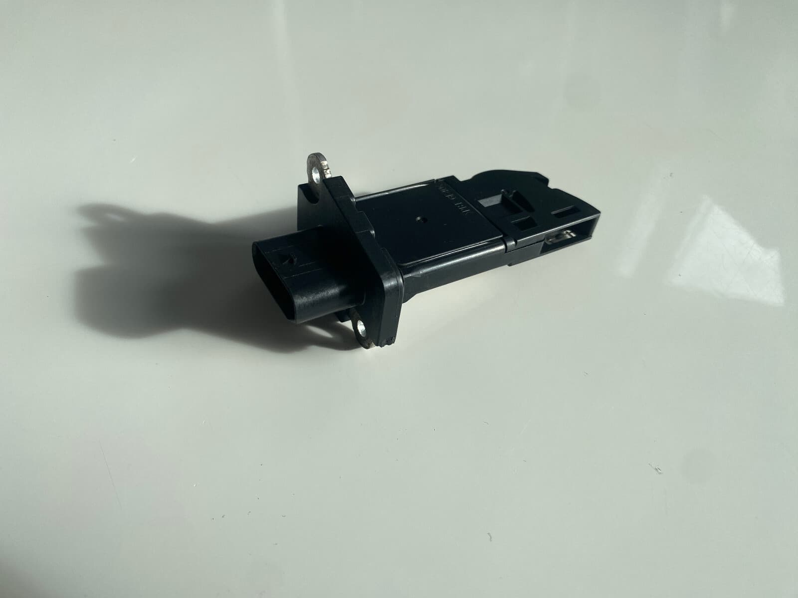 BMW GENUINE BMW 3 F30 5 F10 7 F01 X5 E70 F15 Hot Film Mass Air Meter Flow Sensor