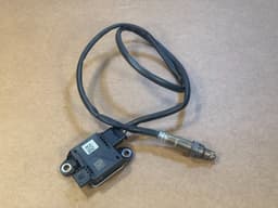 BMW NEW BMW 3 5 6 7 G16 G20 G30 NOX DIESEL PARTICULATE SENSOR L=1000MM 13627828769 — thumbnail 2