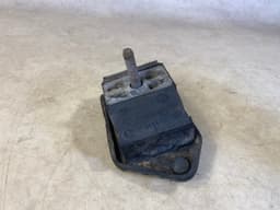 BMW BMW E23 7 SERIES Rubber Mounting Right 11811175307 — thumbnail 2