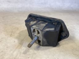 BMW BMW E23 7 SERIES Rubber Mounting Right 11811175307 — thumbnail 6