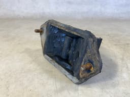 BMW BMW E23 7 SERIES Rubber Mounting Right 11811175307 — thumbnail 7