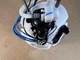 BMW NEW GENUINE BMW 1 F40 2 F44 MINI F54 FUEL FEED UNIT SUPPLY MODULE 16117300472 — thumbnail 10