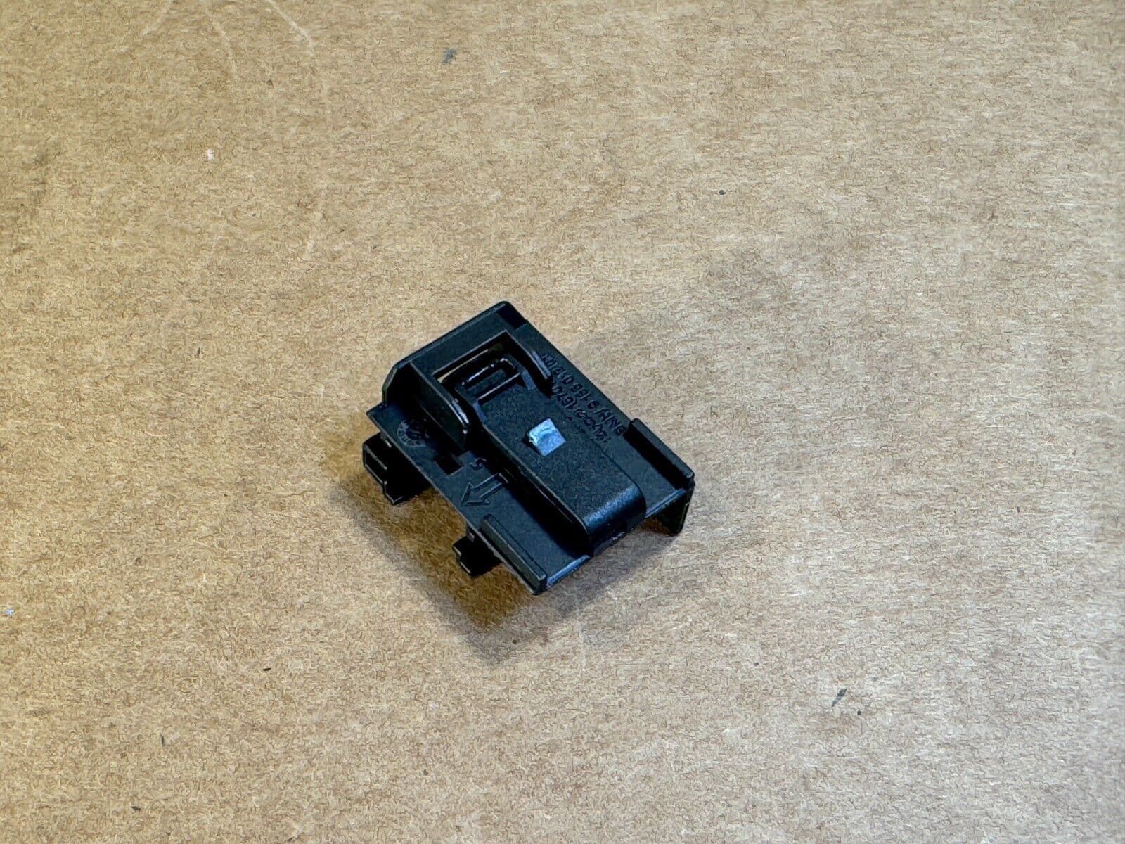 BMW Genuine BMW F G Series Steering Wheel Wire Connector Horh Plug Cover 9135012