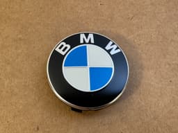 BMW ORIGINAL Wheel hub cap 56mm with a chrome-plated border BMW G series 36136850834 — thumbnail 2