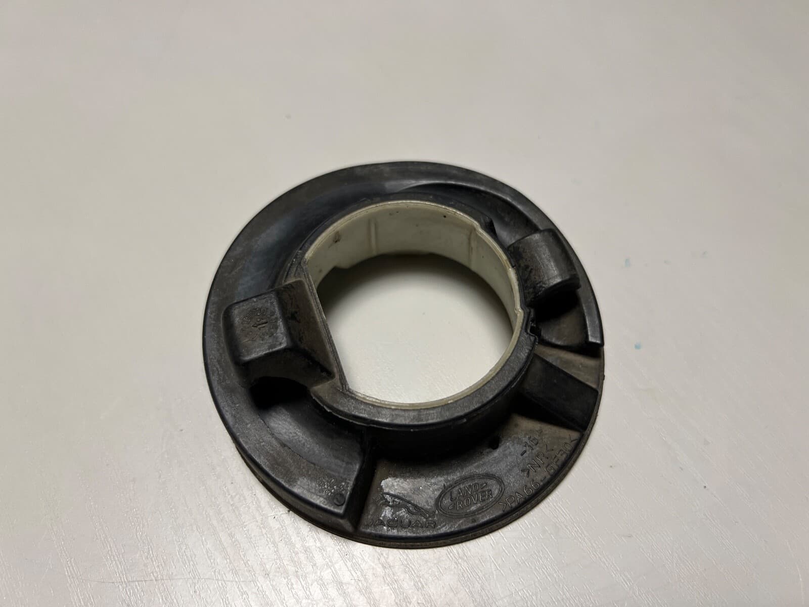 JAGUAR Jaguar E-pace X540 GENUINE Bottom Spring Gasket J9C3-5349-AA