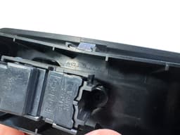 LAND ROVER GENUINE Land Rover Range Rover Sport L320 Side Door Window Switch Rear — thumbnail 10