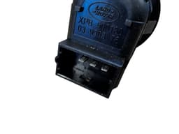 LAND ROVER GENUINE Land Rover Range Rover Sport L320 STEERING WHEEL ADJUSTER SWITCH — thumbnail 7
