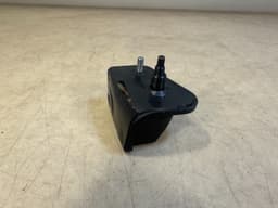 BMW GENUINE BMW X5 E70 E70 LCI Stop trunk lid right Stopper 51247164861 — thumbnail 6