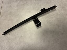 LAND ROVER OEM Land Rover Range Rover Sport L320 FRONT Left Door Window Glass Guide — thumbnail 3