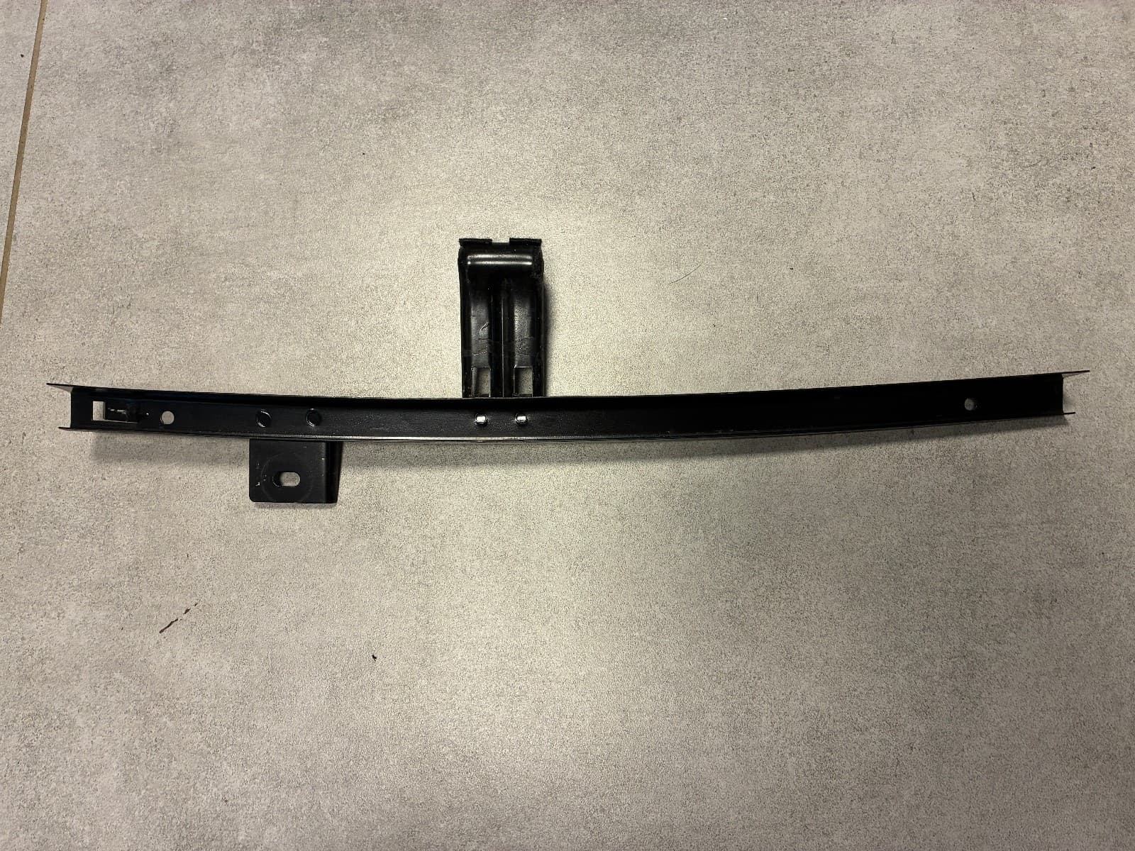 LAND ROVER OEM Land Rover Range Rover Sport L320 FRONT Left Door Window Glass Guide