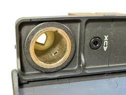 LAND ROVER GENUINE Land Rover Range Rover Sport L320 Console Panel AUX & Lighter XVO500020 — thumbnail 5
