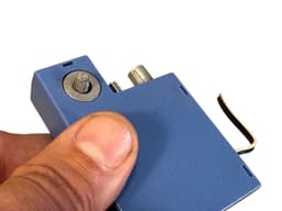 LAND ROVER GENUINE Land Rover Range Rover Sport L320 Radio Amplifier Traffic Decoder Blue — thumbnail 6