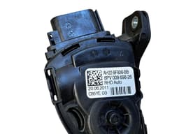LAND ROVER GENUINE Land Rover Range Rover Sport L320 THROTTLE ACCELERATOR PEDAL RHD CAR — thumbnail 3