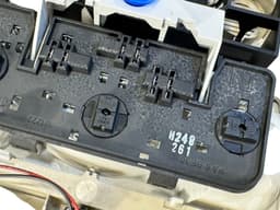 LAND ROVER GENUINE Land Rover Range Rover Sport L320 Roof Overhead Dome Lamp Light — thumbnail 8