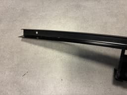 LAND ROVER OEM Land Rover Range Rover Sport L320 FRONT Left Door Window Glass Guide — thumbnail 9