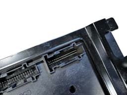 LAND ROVER GENUINE Land Rover Range Rover Sport L320 Control Fuse Box LR032733 — thumbnail 9