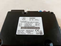 MERCEDES-BENZ Mercedes A/C/E/CLS/ML/S OEM KOM Communication Module A2059000524 — thumbnail 2