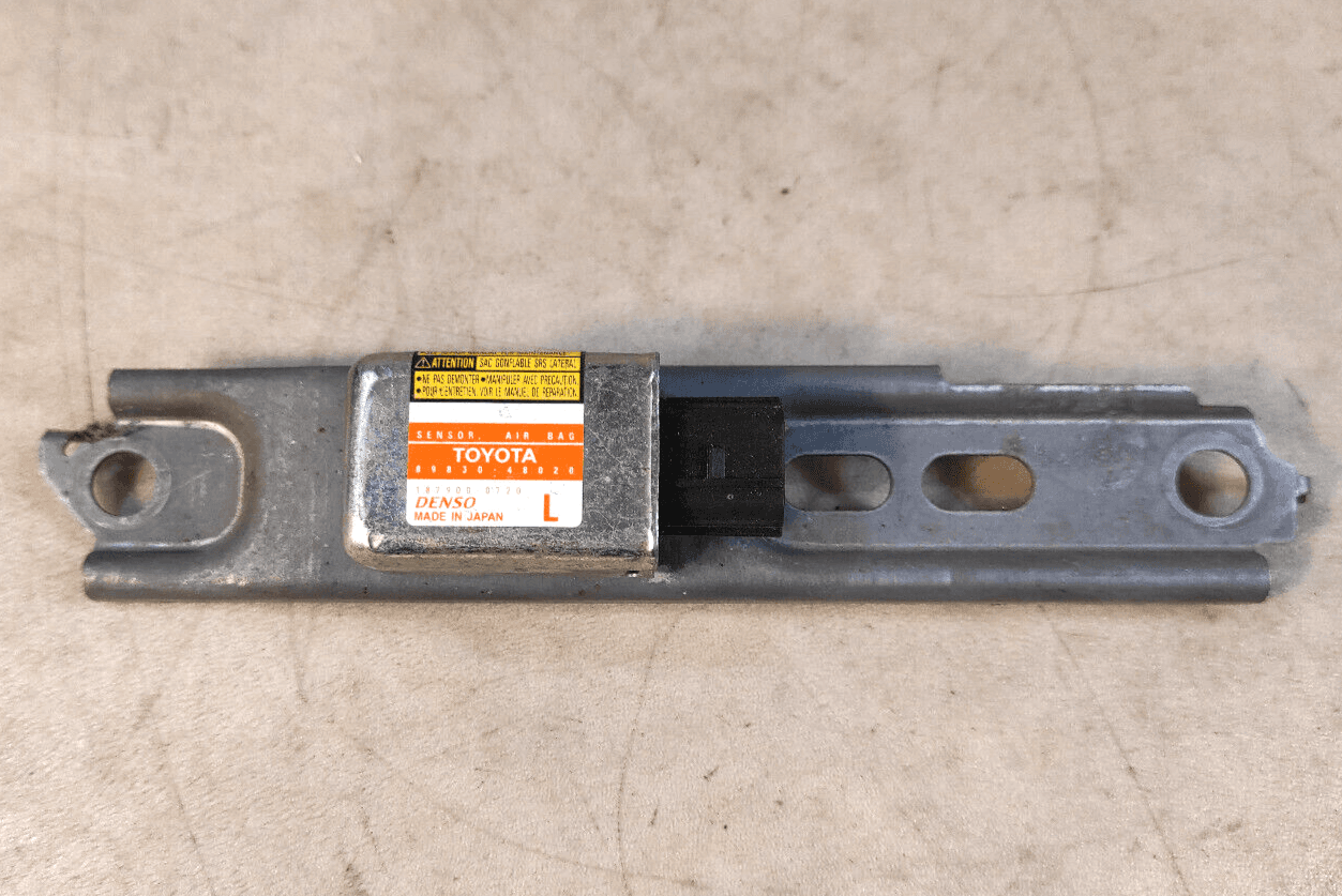 LEXUS GENUINE Lexus RX X330 X350 400h Crash SRS Impact Control Sensor Left 89830-48020