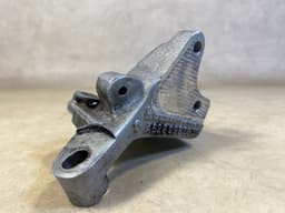 MERCEDES-BENZ Mercedes G class W463 G400 CDI Genuine Intake Duct Holder Bracket A6280980839 — thumbnail 2