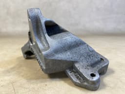 MERCEDES-BENZ Mercedes G class W463 G400 CDI Genuine Intake Duct Holder Bracket A6280980839 — thumbnail 3