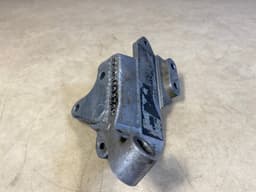 MERCEDES-BENZ Mercedes G class W463 G400 CDI Genuine Intake Duct Holder Bracket A6280980839 — thumbnail 6