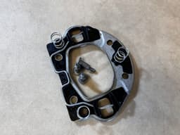 MERCEDES-BENZ Mercedes C E class W205 W213 St. Wheel Metal Base Plate Horn With Screws 3078736 — thumbnail 9