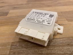 MERCEDES-BENZ Mercedes G class W463 GENUINE PARKING Control Module Unit A4639002600 — thumbnail 3