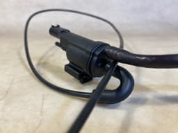 MERCEDES-BENZ Mercedes G class W463 GENUINE Switch valve A0025407097 — thumbnail 7
