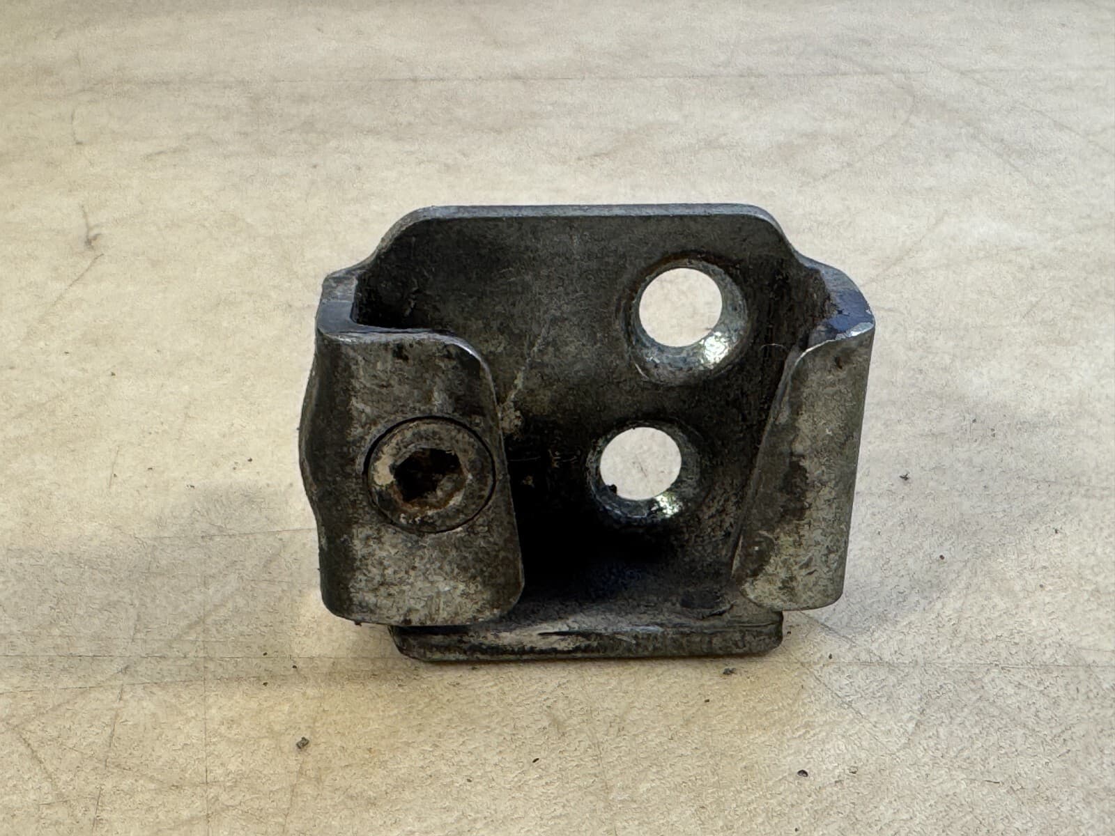 Mercedes G class W463 Genuine Lock Wedge Right side A4637230803