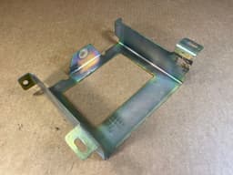 MERCEDES-BENZ Mercedes G class W463 GENUINE TV Tuner Holder Bracket A4635451847 — thumbnail 8