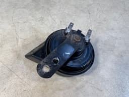 MERCEDES-BENZ Mercedes G class W463 W203 W209 Genuine Horn Fanfare Alarm Signal — thumbnail 4