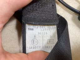 MERCEDES-BENZ Mercedes G class W463 Genuine Rear Center SEAT BELT 2001-2012 Year — thumbnail 3