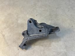 MERCEDES-BENZ Mercedes G class W463 G400 CDI Genuine Intake Duct Holder Bracket A6280980839 — thumbnail 1