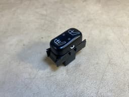 MERCEDES-BENZ Mercedes G Class W463 OEM REAR SEAT HEATING SWITCH A2108207510 — thumbnail 9