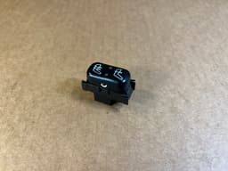 MERCEDES-BENZ Mercedes G Class W463 OEM REAR SEAT HEATING SWITCH A2108207510 — thumbnail 6