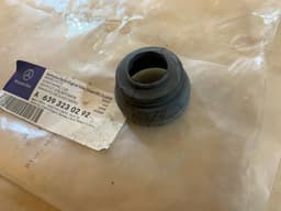MERCEDES-BENZ Mercedes W639 Vito V-class NEW Genuine Stabiliser Storage A6393230292 — thumbnail 3