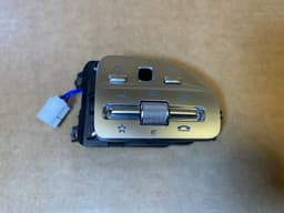 MERCEDES-BENZ Mercedes A B C CLS E S G GLE AMG Steering Wheel Button Right side A0999050804 — thumbnail 2