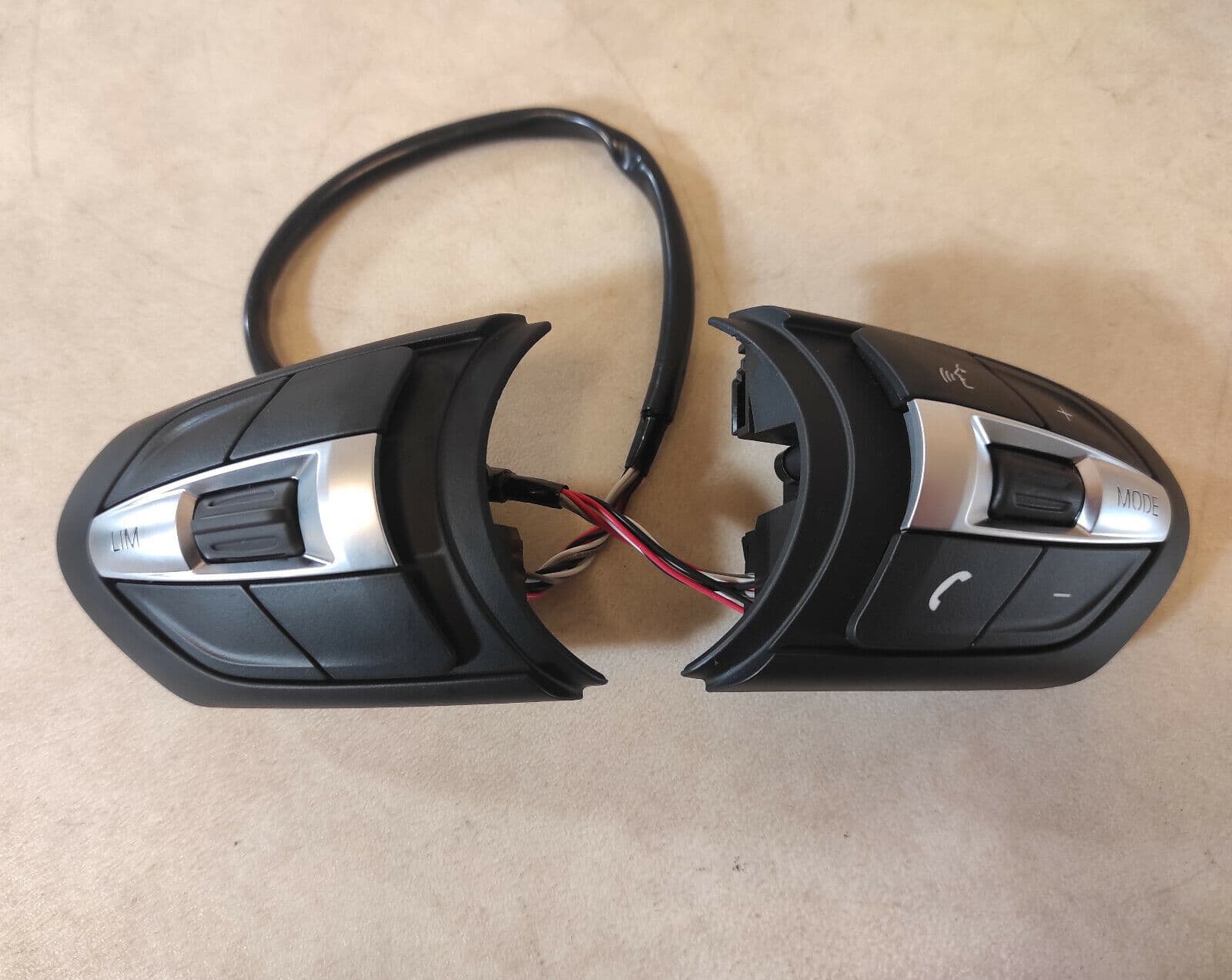BMW BMW 1 2 3 4 5 6 X1 X5 X6 Fseries M Steering Wheel Multi Function Buttons 7849408