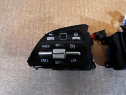 MERCEDES-BENZ Mercedes C118 C167 C177 C213 C238 C243 C463 AMG Steering Wheel BLACK Buttons SET — thumbnail 4